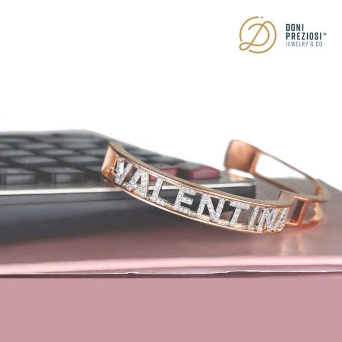 Bracciale rigido con nome personalizzato placcato oro in argento 925%