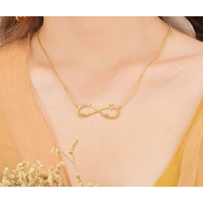 Collana infinito con nome in argento 925% personalizzabile