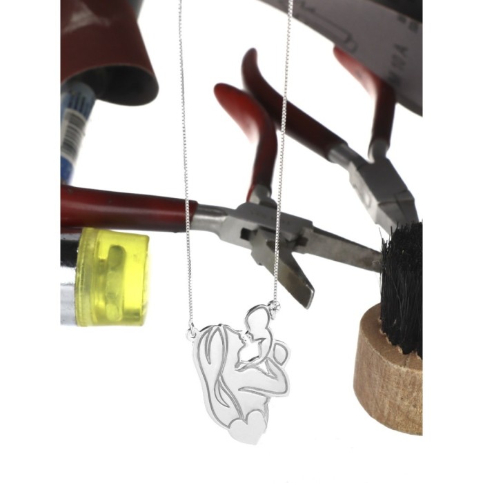 Collana in Argento con Ciondolo Mamma con Cuore | Doni Preziosi