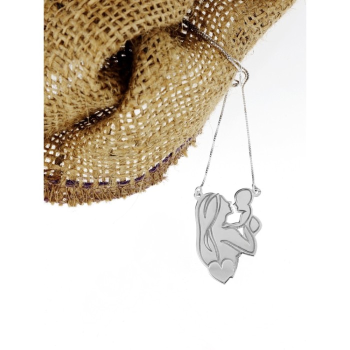 Collana in Argento con Ciondolo Mamma con Cuore | Doni Preziosi