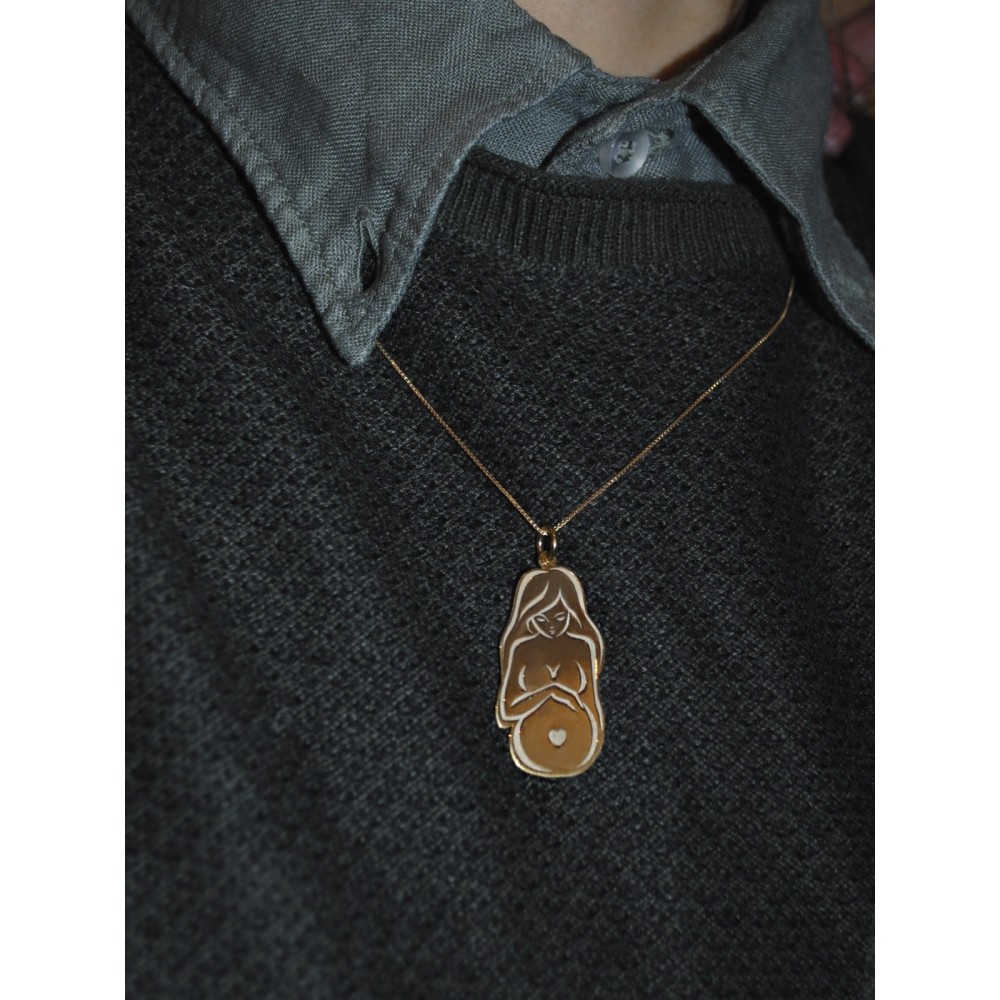 Collana maternità