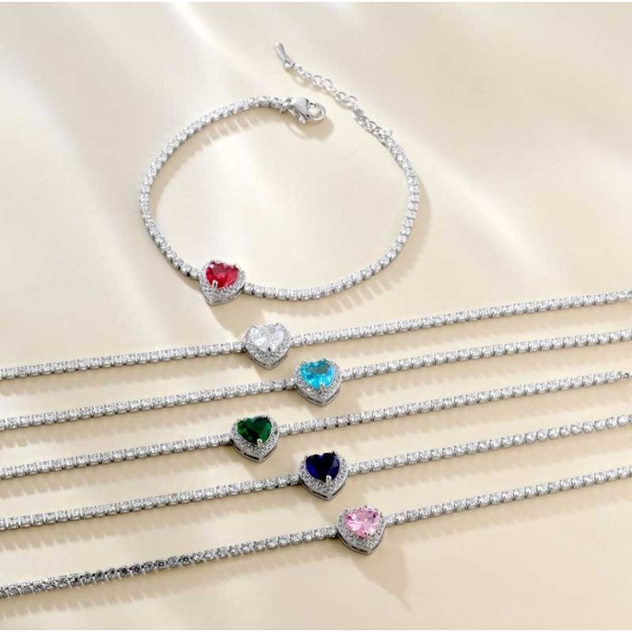 Bracciale tennis con cuore centrale