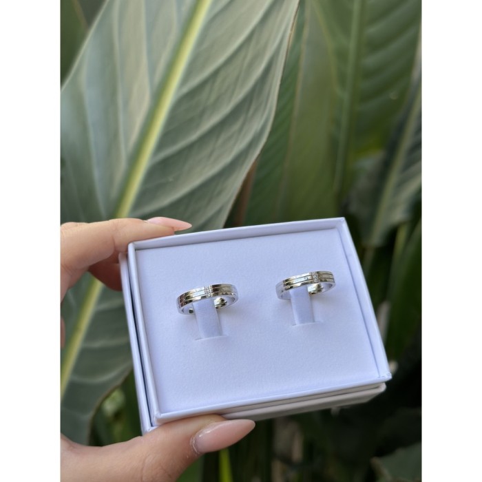 Fedine in argento lui e lei con incisioni omaggio | Doni Preziosi