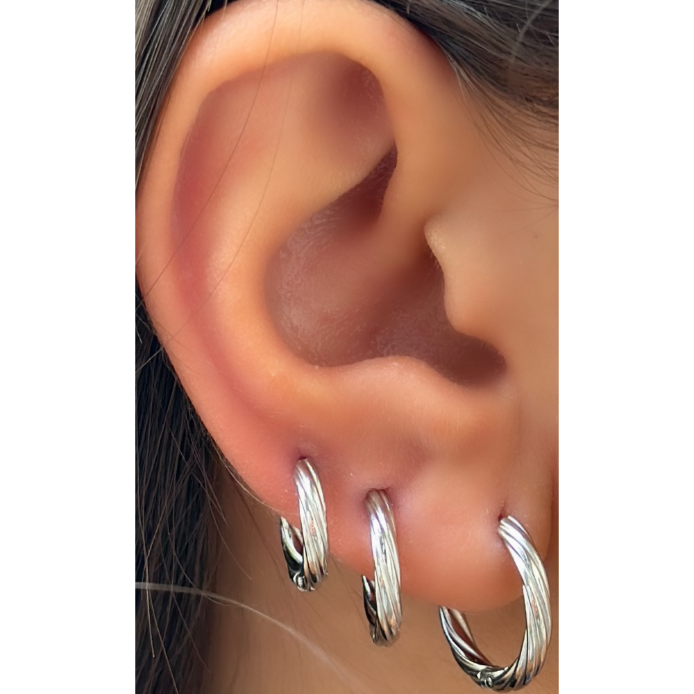 Set Orecchini cerchio intrecciati in oro