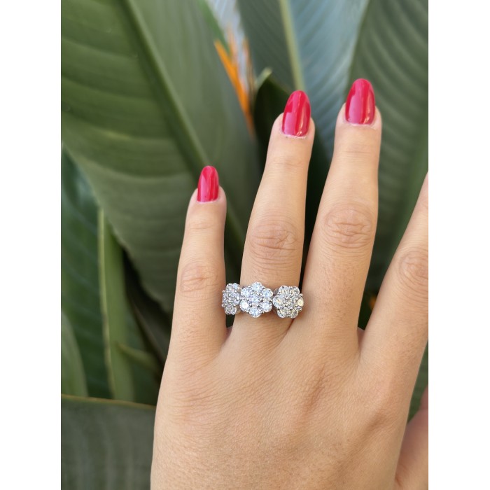 Anello Trilogy Fiore argento 925%