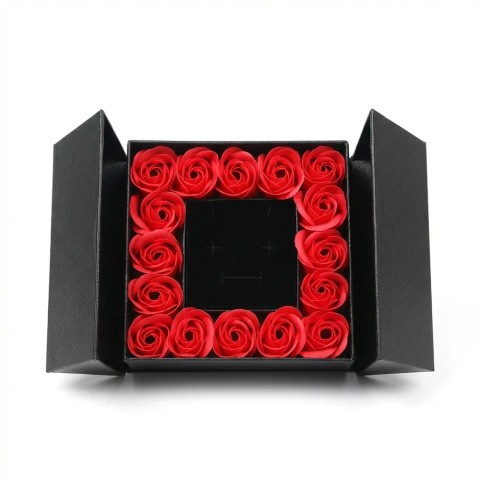 SCATOLA CON ROSE PORTAGIOIELLI