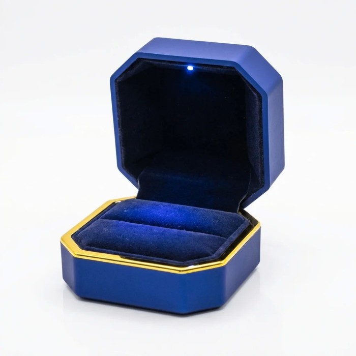 Box Vellutino Blu con LED – Astuccio Regalo Gioielli