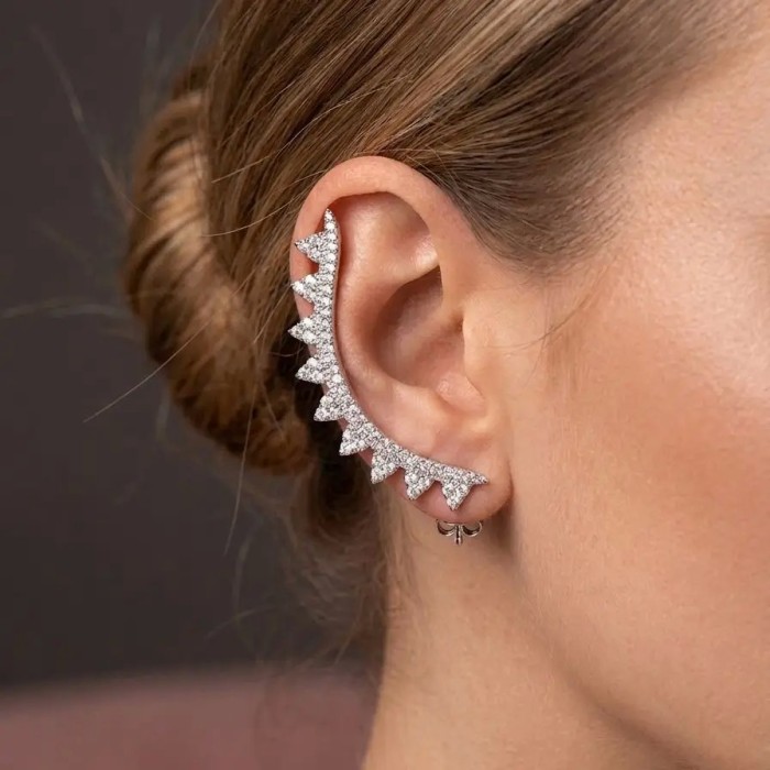 Orecchino Ear Cuff Pavé in Acciaio e Bijoux