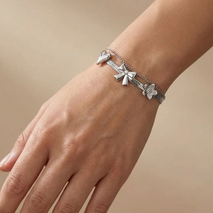 Bracciale Snake & Charms| Doppia Catena con Fiocco e Cuore