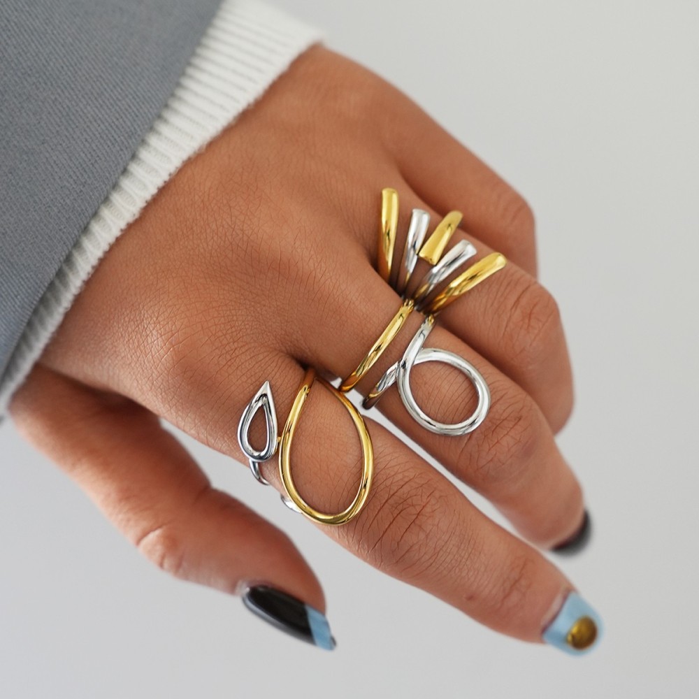 Anelli Scultorei Bicolore Oro e Argento | Set Layering Moderno