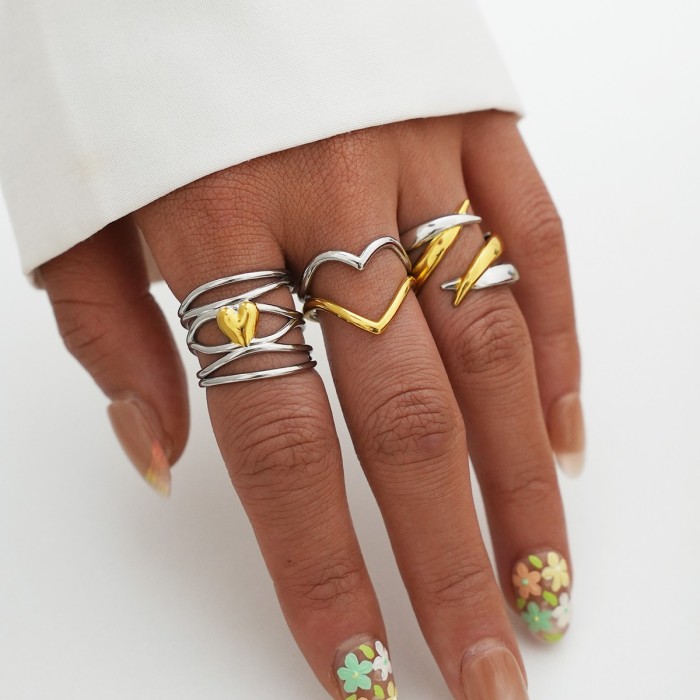 Set Anelli Sweet Harmony - Mix Argento e Oro con Cuore
