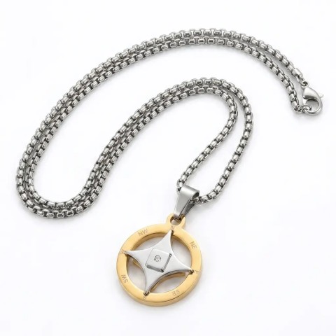 Collana uomo Rosa dei Venti in acciaio color oro – Doni Preziosi